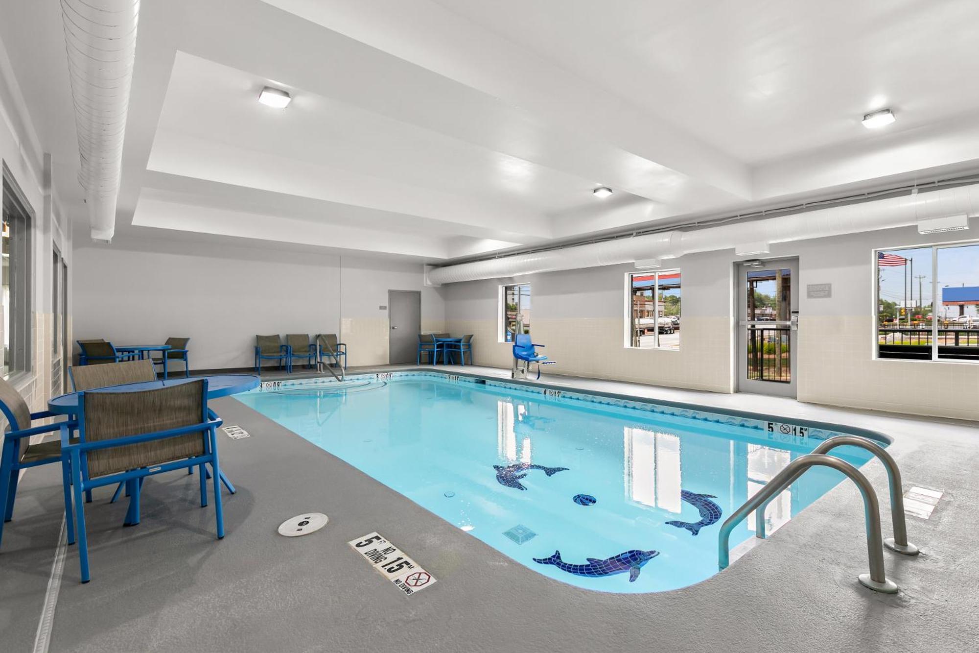 Spark By Hilton Commerce, Ga Bagian luar foto